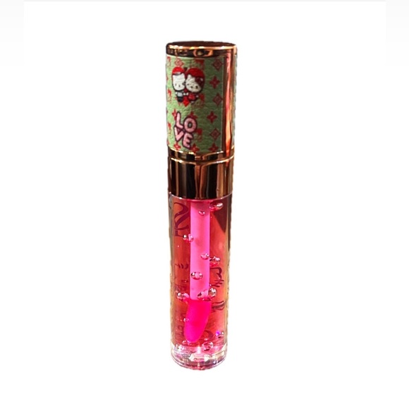New YSP Hello Kitty & Dear Daniel Lip Gloss - Green Cap - Picture 2 of 4